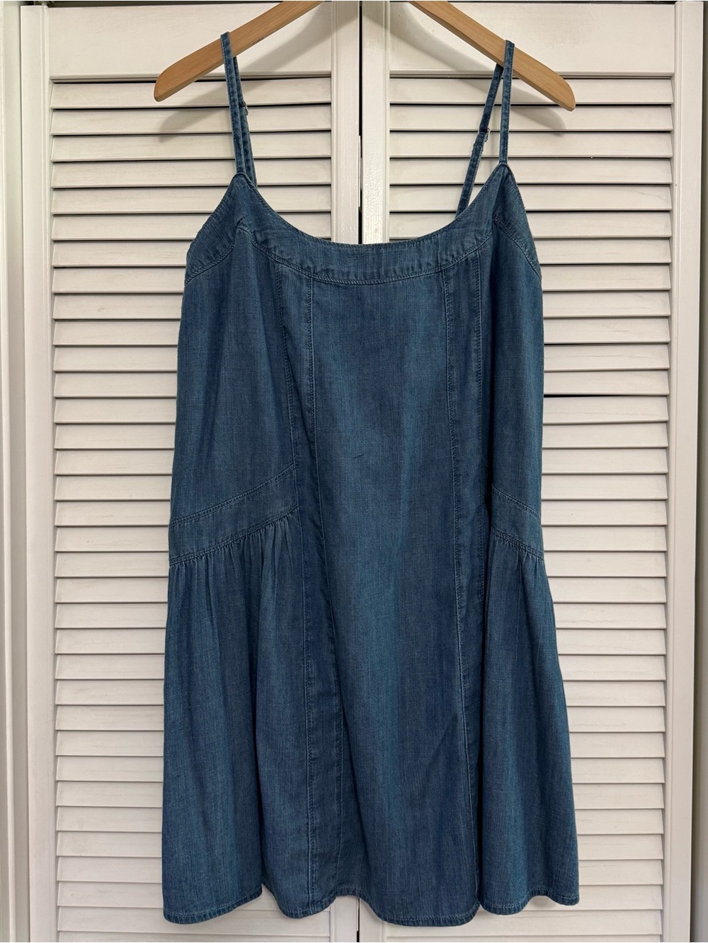 Abercrombie & Fitch Denim Scoop-Neck Slip Dress - Blue - Picture 3 of 12